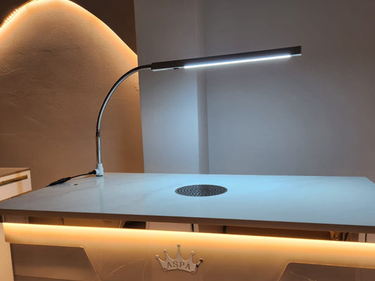 Đèn LED để bàn