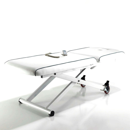 Excel Standard Coach - White with Grey Piping