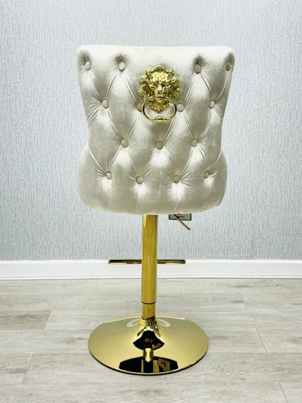 Salon Chair Breakfast Stools Gold With Lion Knocker