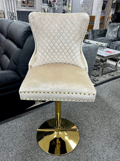 Salon Chair Breakfast Stools Gold With Lion Knocker